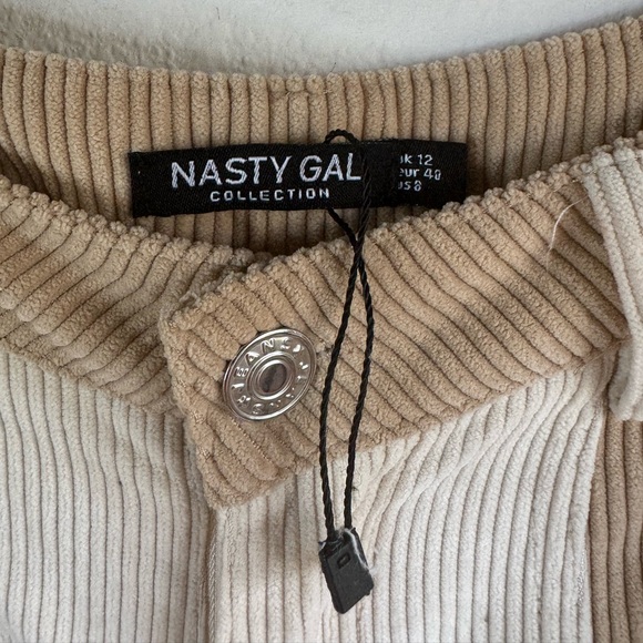*NWOT* NASTY GAL {Nordstrom} Wide Leg Corduroy Pants - Picture 6 of 15